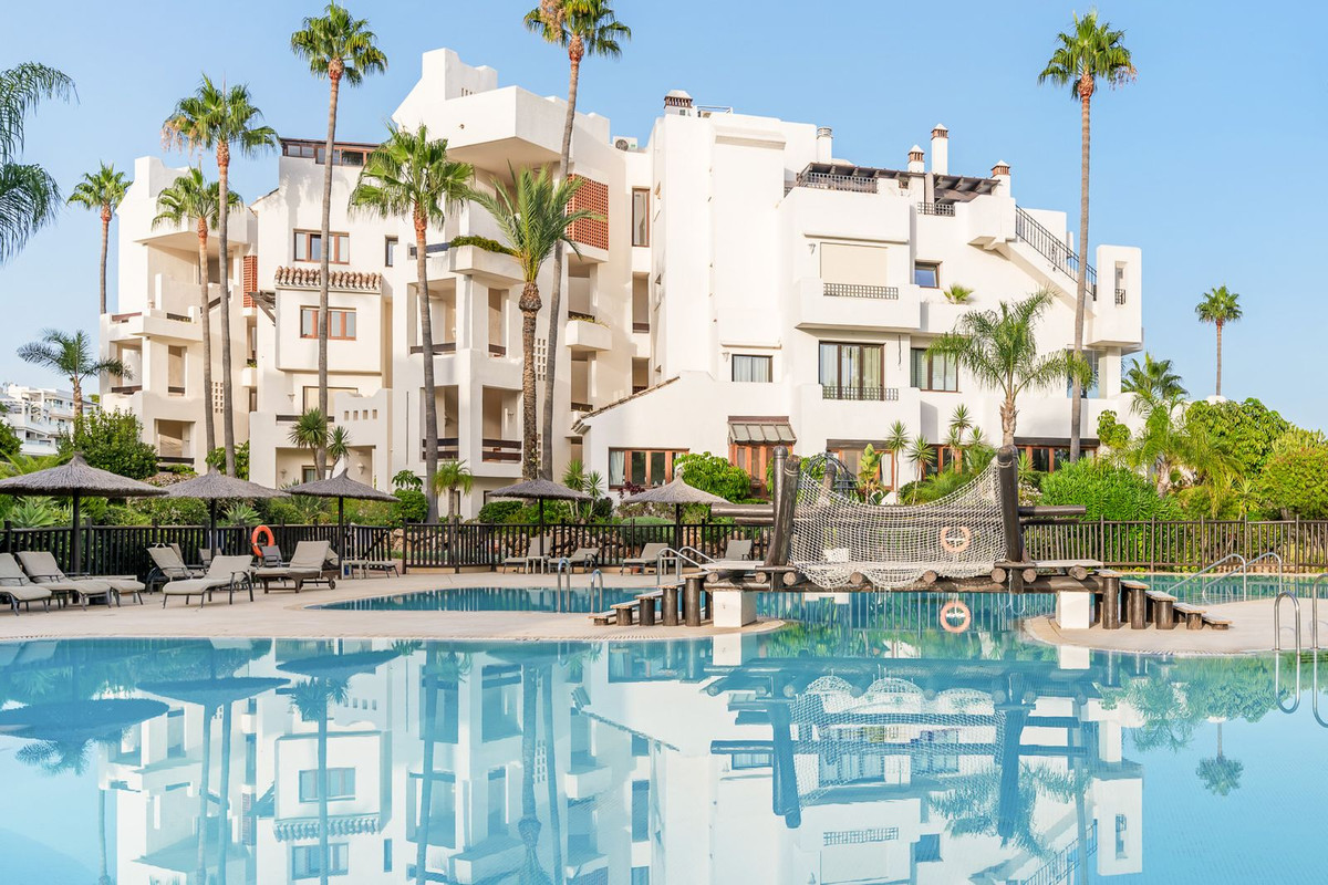 New Golden Mile, Estepona