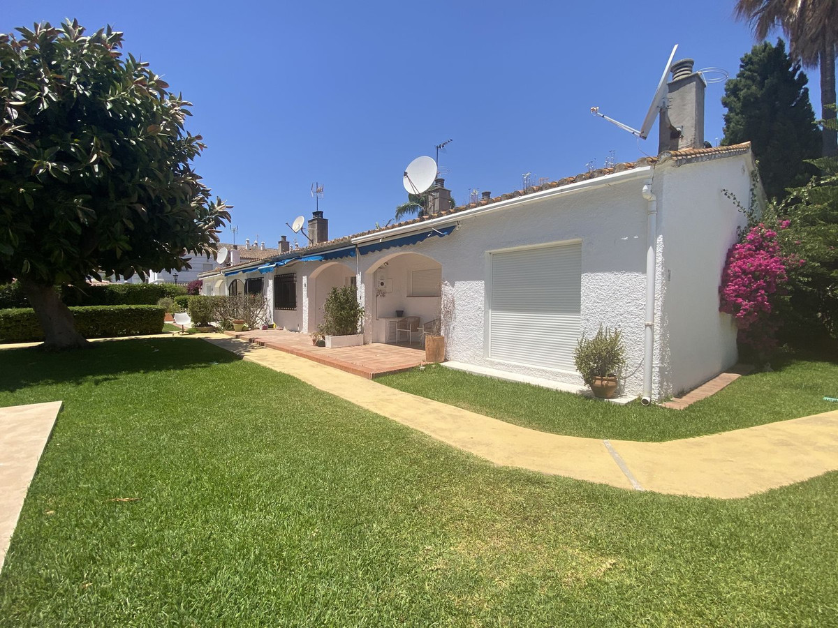 Cortijo Blanco, San Pedro de Alcántara